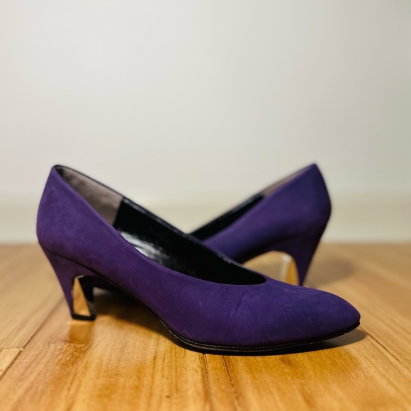 Charles Jourdan Paris Vintage Purple Suede Heels Size 7M – Made in France - Picture 1 of 7